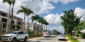 Nhà mặt tiền đường 34m khu VIP, ngân hàng hỗ trợ vay