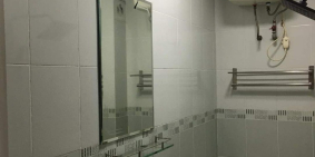 Bán nhà Cẩm Hội,Hai Bà Trưng, 30m ra mặt phố, hai mặt ngõ, ba gác tránh xe máy