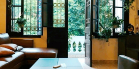 Bán nhà Mặt phố Lạc Long Quân 150m2 Mặt tiền 8m giá 50 tỷ Lh 0386380199