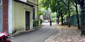 Chỉ hơn 1 tỷ có ngay căn nhà 55m2, ô tô đỗ cổng toạ lạc tai phố Bắc Cầu, Long