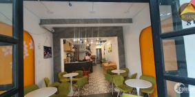 Bán nhà Quận 7 trước cổng  trường Đại học Marketing