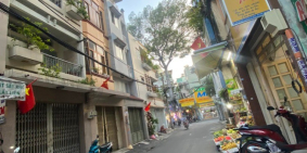 CHỈ 18 TỶ MẶT TIỀN QUẬN 10, 5 TẦNG, NGANG 4.4M,  CHỦ ĐỊNH CƯ BÁN GẤP GIÁ TỐT