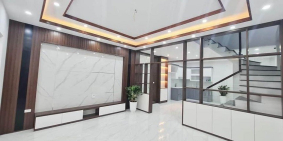 Chuyển về biệt thự biển, nhượng lại căn nhà Trưng Nữ Vương, hơn 80m2 chỉ 3.xtỷ