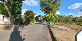 Đất biệt thự đơn lập Khang Điền đường 16m đối diện công viên lớn 2ha giá 35tr/m2