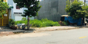 Ngộp vốn cần bán gấp đất nền đường Lê Văn Quới-Bình Tân,shr,tc100%,bao sang tên,