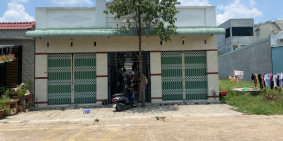 Chính chủ cần bán nhanh căn nhà cấp 4 và lô đất 300m kề kcn, chợ mới bd, đân cư