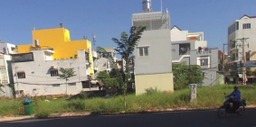 Cần ra lô đất đẹp vuông vức 100m2 Full TC . Đ Phạm Thế Hiển,P7,Quận 8,Giá 2.5 tỷ