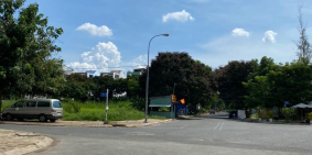 Sang gấp lô đất nằm ngay Nguyễn Lương Bằng, Q7 SHR, thổ cư 100%, LH0901075971