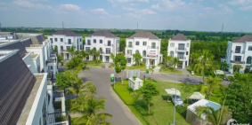 Cần bán biệt thự nghĩ dưỡng nằm trong lòng sân golf vị trí đẹp