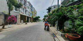 Bán căn nhà Duy nhất nằm trên Mặt tiền trục đường chính khu Hiệp Thành City, Hiệ