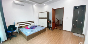 Ngộp NH bán gấp nhà Nguyễn Tri Phương, 3 tầng chỉ 3.4tỷ