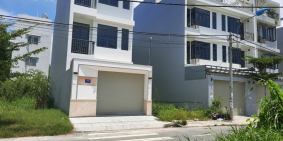 Bán gấp lô đất MT phường Tân Đông Hiệp, thành phố Dĩ An, SHR,80m2. Giá chỉ 2.2tỷ