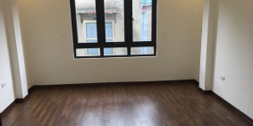 Bán nhà 36m2 phường Cổ Nhuế, xây dựng 5 tầng, nội thất đầy đủ cực đẹp, giá 3.5tỷ