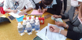 Cần vốn bán đất kinh doanh ,5x50 thổ cư 100m sổ sẫn đường nhựa 32m