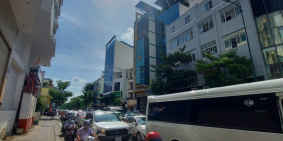 (HIẾM) Mặt tiền Lê Văn Khương, hơn 900 m2, ngang 18 x 51, có GPXD 12 tầng.