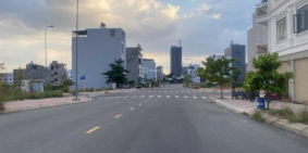 Bán đất Quận 7, ngay mt Lý Phục Man, gần THCS Huỳnh Tấn Phát 100m2 giá 2.8tỷ