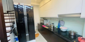 Bán nhà ngõ 91 Nguyễn Phúc Lai, Đống Đa, OTO, 45m, 5 tầng,MT 4, Giá 7,2 tỷ