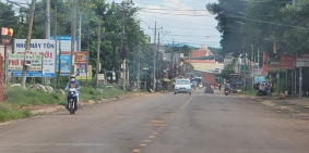 cần bán lô đất 1008m2 sầu riêng đường liên xã sổ riêng gần trung tâm hành chính