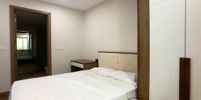 cần bán căn hộ L1 với diện tích 114m2.