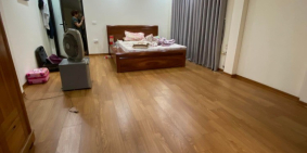 Bán nhà Lô góc phố Linh Lang, Ba Đình. Dt 43m, 5T, Mt 4.3m, 6Ty. Nhà đẹp ở luôn