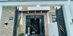 Cần Bán Gấp Căn Nhà Ngay Chợ Hưng Long - Sổ Hồng Riêng - Chính Chủ