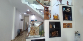 Bán nhà đẹp Cổ Mân 8, Mân Thái, Sơn Trà, đường Oto lạng lách.