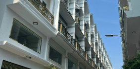 Nhà phố mới xây mặt tiền đường Võ Văn Kiệt -An Dương Vương, quận Bình Tân.