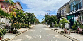 Bán lô đất mặt tiền đường 12m tại Dĩ An Bình Dương. SHR 100m2 chỉ 1,6 tỷ