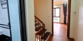 Bán nhà xây mới Láng Hạ DTSD 225m oto đỗ gần