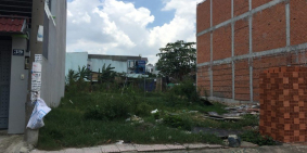 Vở nợ bán gấp lô đất 80m2/860tr đường Lý Văn Sâm  gần mầm non Hoa Sen