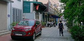 Nhà Phạm Văn Đồng, Bắc Từ Liêm lô góc, ôtô, gần phố 50m2, MT 4.2m, 7.2 tỷ.