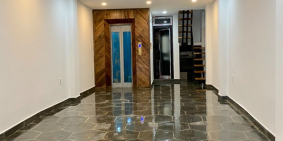 Bán gấp nhà mặt tiền đường Đoàn Thị Điểm, p4, tp. Đà Lạt