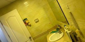 Cho thuê căn hộ chung cư Nam Cường ngõ 234 Hoàng Quốc Việt - 90m2 ( 2 ngủ) full