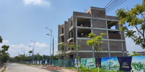 Bán suất ngoại giao ngay cổng dự án Vĩnh Yên Center City 100m2 sẵn sổ đường 19.5