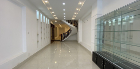 Bán nhà mặt tiền TT Q.10 - 101M2 - 4 tầng - 9PN - Gara Ôtô