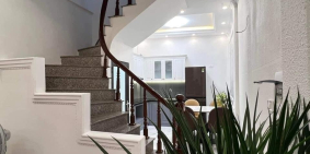 Nhỉnh 4 tỷ, có ngay nhà Thái Hà, nhà mới đẹp, ở ngay, gần phố