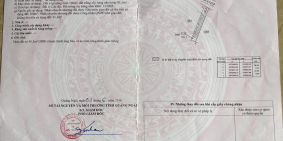 Bán nhà và đất mặt tiền gần chợ, gần trường cấp 1 , cấp 2, cấp 3, trung tâm xã