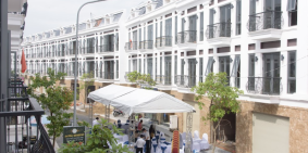 Shophouse 3 tầng kinh doanh Ngay chợ Tân Bình, cho thuê 15tr/tháng, Ngân hàng