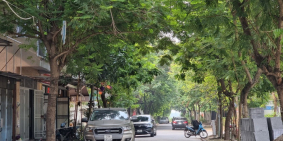 Bán nhà DV Hàng Bè, gần sân bóng, 50m2, 4T, 7.3 tỷ. tương lai tươi sáng