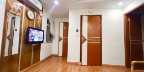 Bán gấp ccmn TT quận Ba Đình, bảo vệ 24/24, dt 50m2 , 2 ngủ giá 1,38 tỷ