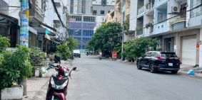 Bán nhà 3 lầu vị trí đẹp mặt tiền đường Trần Thị Nơi Phường 4 Quận 8