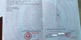 Bán lô đất view ghềnh suối đá lớn, đất bằng như sân bóng, có đảo nổi trên hồ