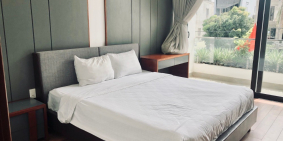 Bán nhà 1 trệt, 2 lầu, 1 tum hẻm ôtô đường  Lê Lợi, p6, TPVT 203m2  Full thổ cư