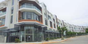 Bán căn nhà phố tại Summerland