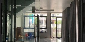 Cho thuê tầng trệt 63m2+1 phòng30m2 lô góc 2 mặt tiền đường