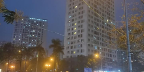 Chính chủ cần bán căn Chung Cư Víp Bán Đảo Linh Đàm - DT: 65m2 - 2 Ngủ - nhỉnh