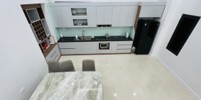 Bán nhà phố Lâm Hạ ở VIP-ô tô tránh-sân trước nhà-tiện tích cao cấp