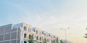 Duy nhất căn shophouse hai mặt tiền sổ đỏ nét căng thuộc KĐT mới Xuân Hòa.