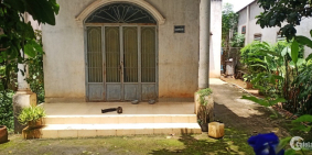 Ngộp cần ra đi Nhà nguyên căn, hiện tại đang cho thuê, sổ hồng, Chính Chủ.