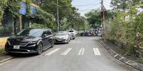 Chuyển vào Huế công tác bán nhà thô 3 tầng 267,2m2 khu NO06 KĐT mới Sài Đồng